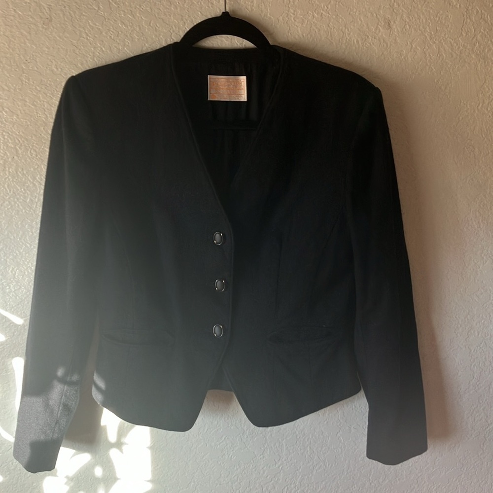 Pendleton Made In Usa 100% Wool Black Cropped Vin… - image 1